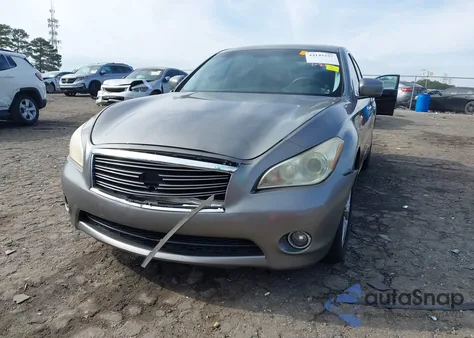 2011 Infiniti M37 z USA, uszkodzony, nr VIN JN1BY1AP0BM320050
